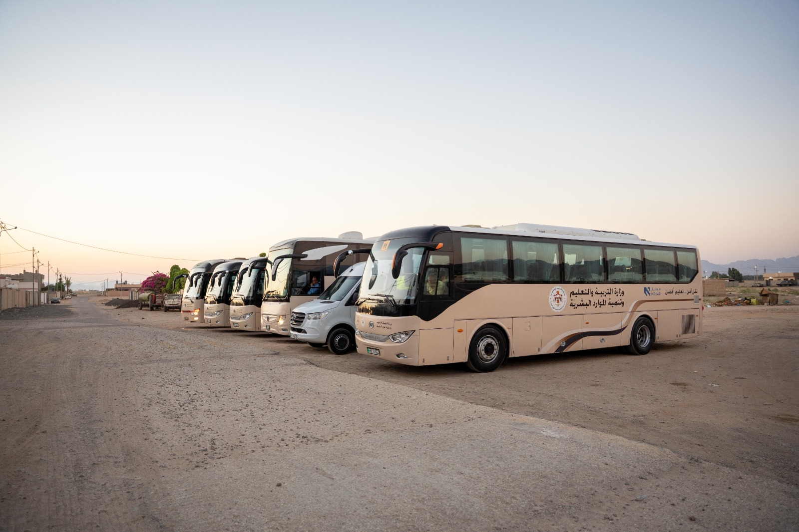 أهالي الخلّة يناشدون وزير التربية تخصيص حافلة لنقل الطلبة إلى مدرسة بيرين