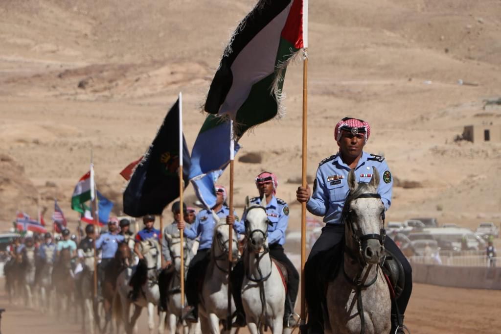 انطلاق فعاليات البطولة النسائية الدولية لالتقاط الأوتاد (الجائزة الكبرى) 