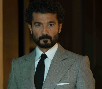 بعد إصابته بجلطة دماغية ..  خالد النبوي يتكفل بعلاج الفنان سامي عبد الحليم