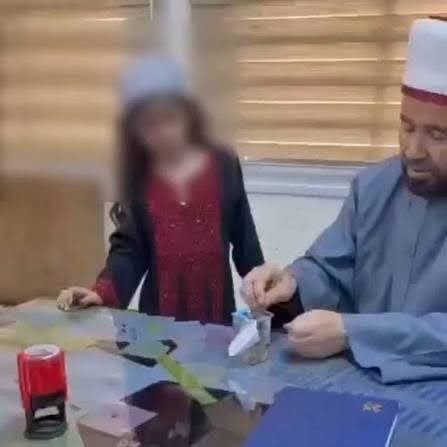 استقالة وزير الأوقاف الفلسطيني بعد مقطع فيديو مثير للجدل  ..  شاهد