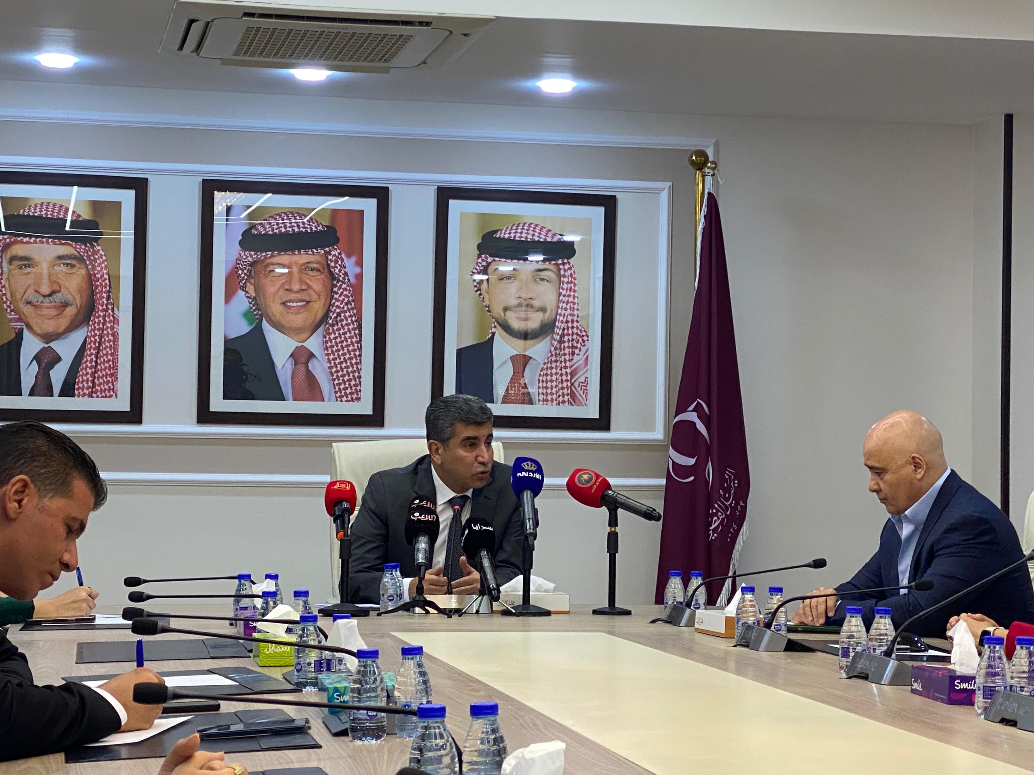 بالفيديو ..  نائب رئيس الاتحاد الأردني لكرة القدم: الدعم الحكومي للرياضة لا يكفي ونطالب بشراكة حقيقية مع القطاع الخاص 
