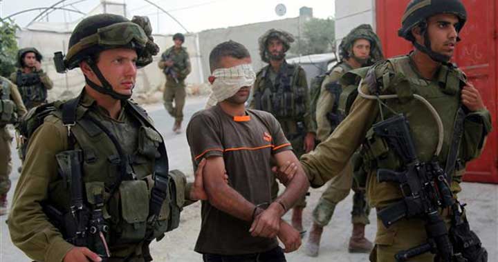 الاحتلال يعتقل 19 فلسطينياً وسط إطلاق كثيف للنيران 