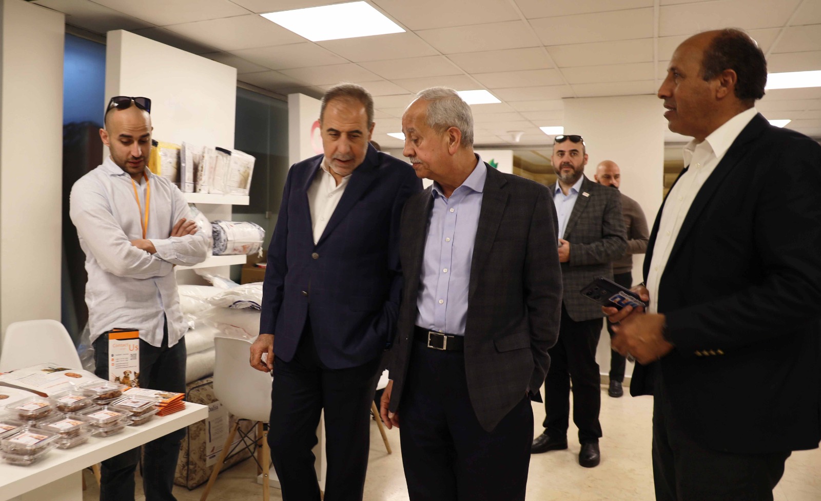 "صناعة عمان" تنظم لقاءات عمل تجمع الشركات الصناعية بممثلي المراكز التجارية الكبرى والفنادق في المملكة