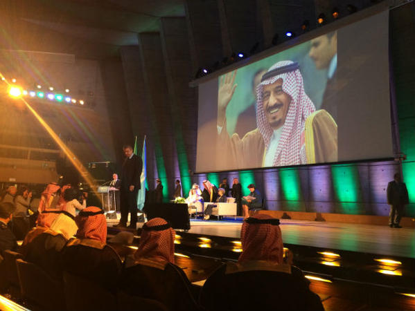 ولي العهد من اليونسكو: السعودية متمسكة بمبادئها وتعلو فوق كل أشكال الصراعات