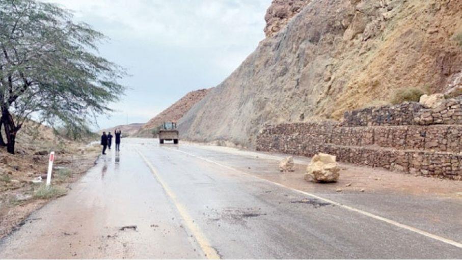 مواطنون في السلط يشتكون تعطل مشروع تعبيد طريق وادي شعيب منذ أربع سنوات
