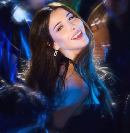 نانسي عجرم تطرح "ورانا إيه" تزامناً مع عيد ميلادها