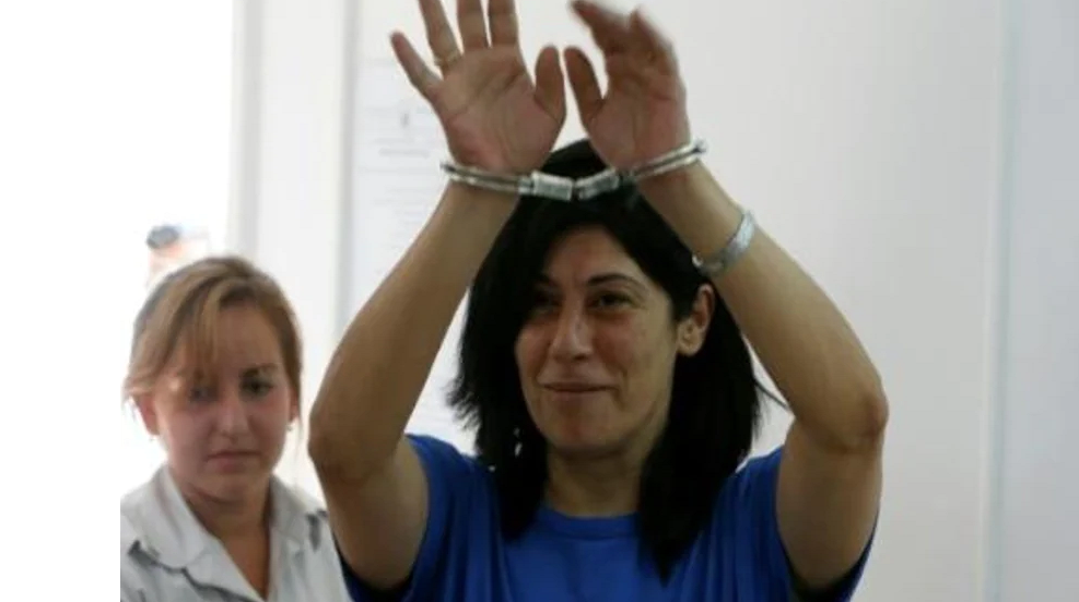 محكمة إسرائيلية تقضي بالسجن عامين لنائبة فلسطينية