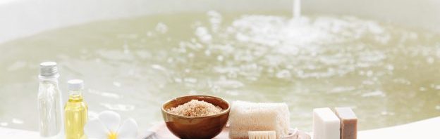 أفضل حمامات الأعشاب لتخليص الجسم من السموم