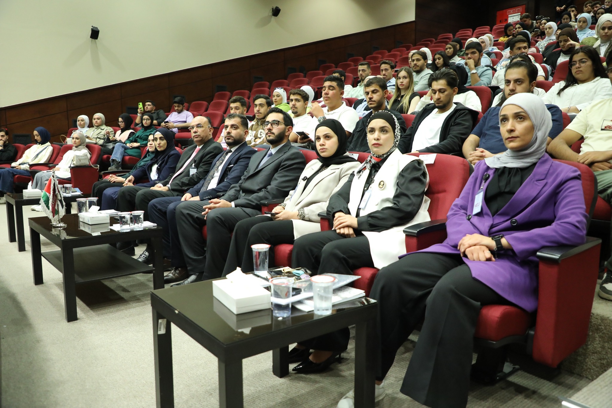 الكلية التقنية في "الشرق الأوسط" تستقبل طلبتها الجدد بحوارٍ مفتوح حول التجربة الدراسية التي تنتظرهم