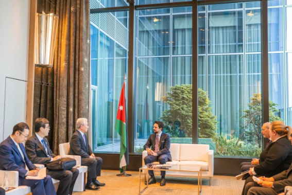ولي العهد يبحث توسيع التعاون في المجالات الاقتصادية والتنموية مع جايكا