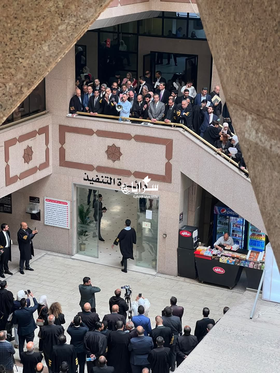 المحامون في الاردن يتوقفون عن المرافعات دعمًا لغزة ..  صور