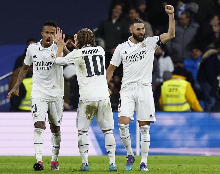 ريال مدريد يهزم أتلتيكو ويبلغ نصف نهائي الكأس