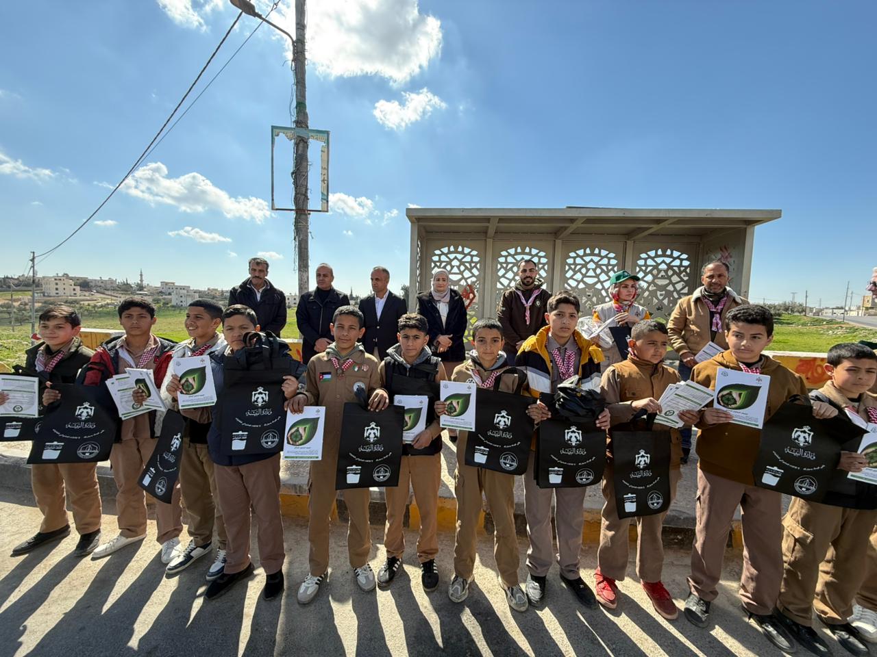 حملة وطنية للحد من الإلقاء العشوائي للنفايات في لواء سحاب