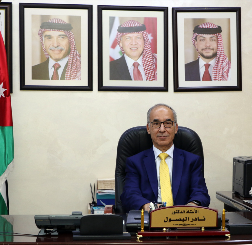 مدير مستشفى الجامعة الأردنية يكشف تفاصيل صادمة: موظف من "الصف الرابع" اختلس مليون دينار على مدار 13 عامًا