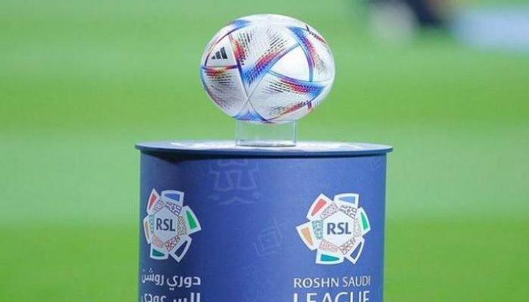 المحترف التاسع يضع أندية الدوري السعودي في أزمة