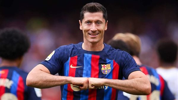 ليفاندوفسكي: "مواجهة أتلتيكو صعبة لكننا برشلونة"