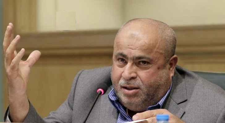 النائب عطيه يطالب الرزاز باصدار قرار يقضي بتخفيض الايجارات واعفاء المالكين من ضريبة المسقفات