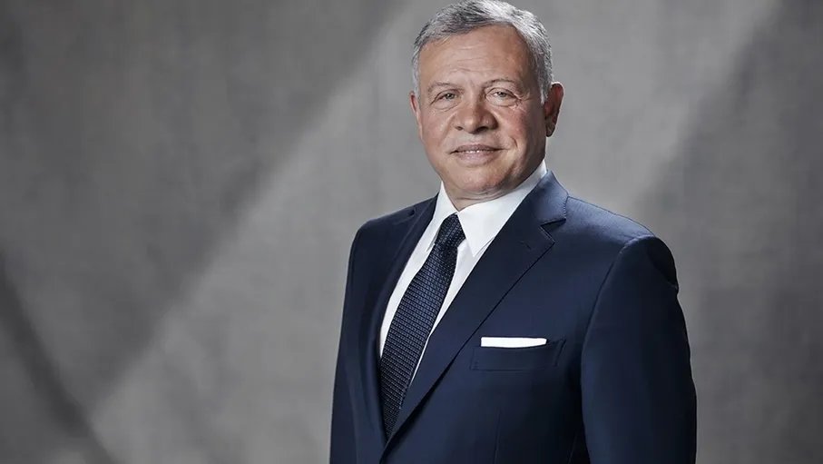  الملك يهنئ رئيس الوزراء السلوفيني بفوز حزبه في الانتخابات العامة