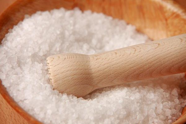 3 طرق تساعدك على تقليل تناول الملح