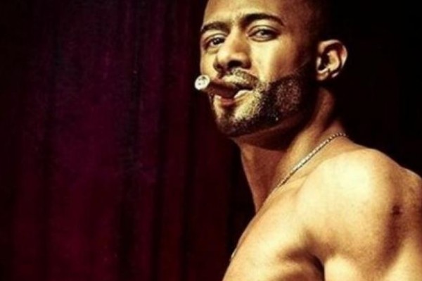 بالفيديو .. محمد رمضان "يموء" كالقط في إعلان للاتصالات ..  والجمهور يسخر  