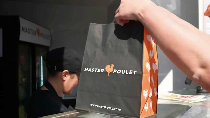 "الدجاج الحلال" يشعل جدلاً سياسياً في قلب اليسار الفرنسي 