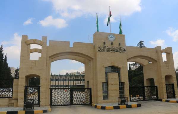 بالاسماء  ..  مدعوون لامتحان الكفاية في اللغة العربية