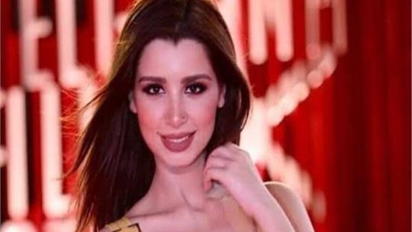 بعد ظهورها في "بـ100 وش" ..  7 معلومات عن سارة التونسي