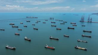 إيران تغلق مضيق هرمز ردا على مجازر لبنان