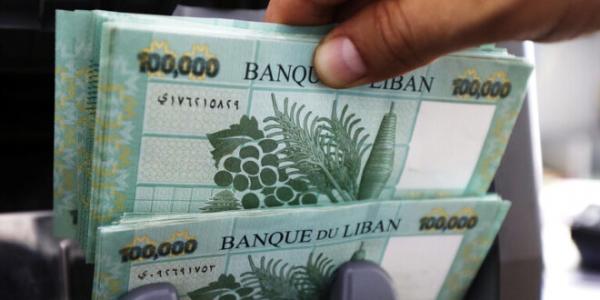 عون يطالب المصرف المركزي بتحديد سبب انهيار الليرة اللبنانية