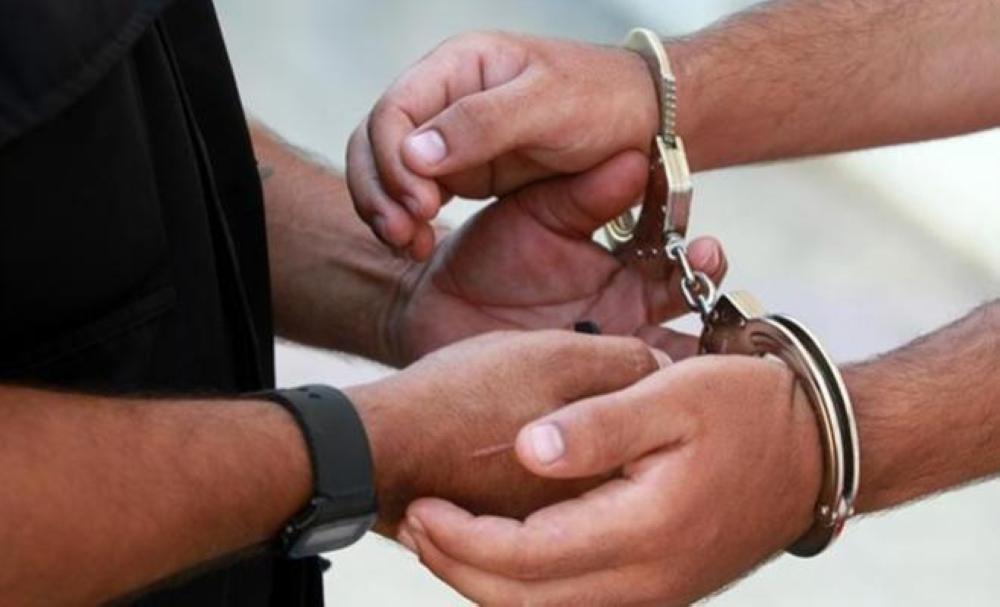القبض على 3 مطلوبين خطرين بعد مداهمة أمنية في اربد
