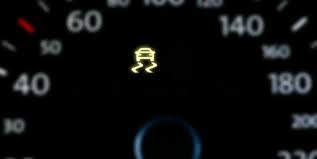 التعامل الصحيح مع الانزلاق بسبب الثلوج