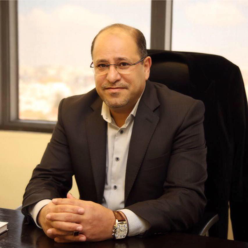 بالفيديو .. الشاعر السعودي عبد الله الرسلاني يشكر الملك والجيش والامن ويثمن جهود الزميل الخالدي عبر قصيدته الاخيرة