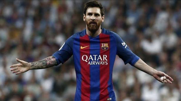 رئيس برشلونة يكشف مصير ميسي فهل سيجدد؟