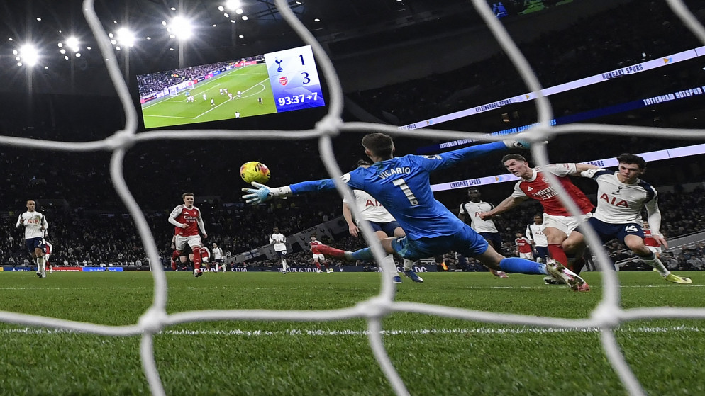 آرسنال يحسم ديربي شمال لندن أمام توتنهام