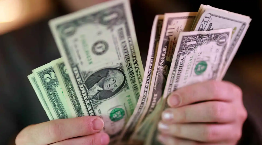 النساء يحتجن إلى ضعف راتب الرجال لامتلاك منزل ..  كيف؟