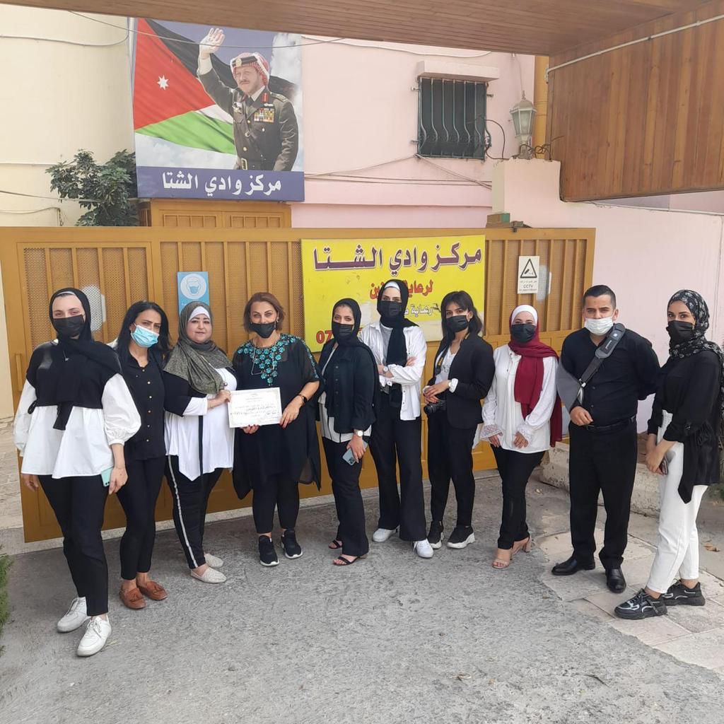 مطاعم حماده تحتفل باليوم العالمي للمسنين