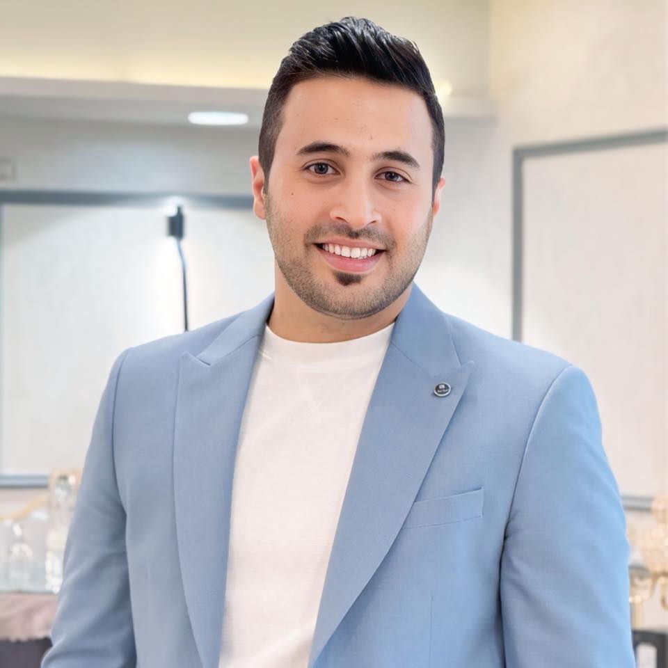 "عبود الجمل" مبارك قراءة الفاتحة