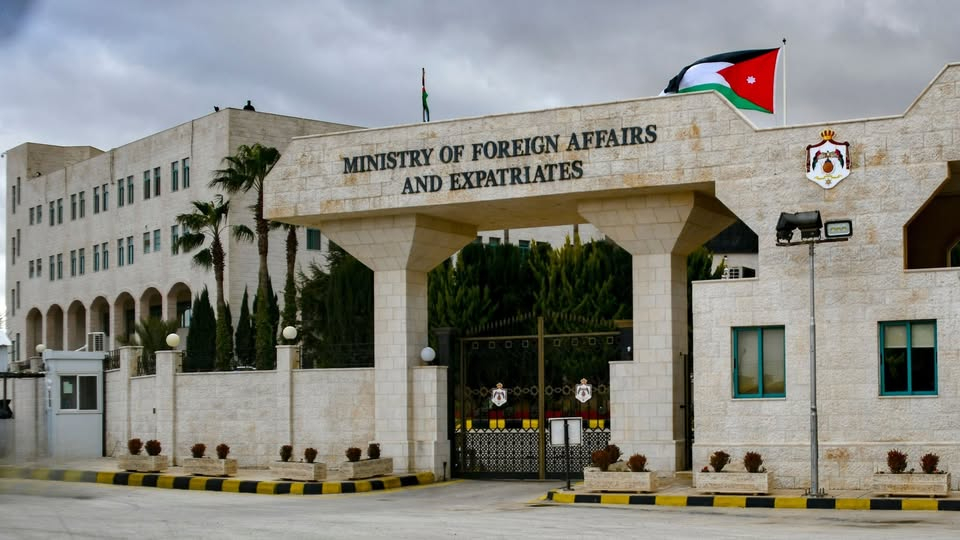 الأردن يدين الهجوم الذي شنّته ميليشيا الحوثي واستهدف سفينة سعودية أثناء عبورها البحر الأحمر 