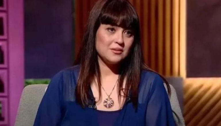 مروة عبدالمنعم تكشف عن سرقة مالية من حسابها البنكي