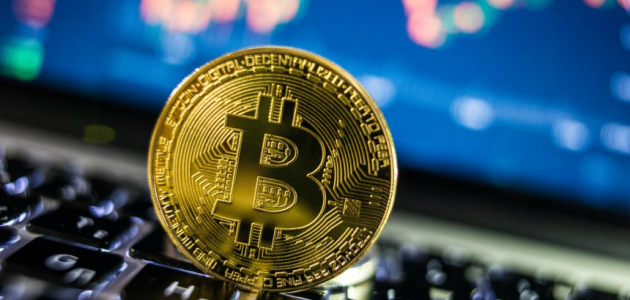 البيتكوين تواصل مكاسبها القوية مع بداية 2021