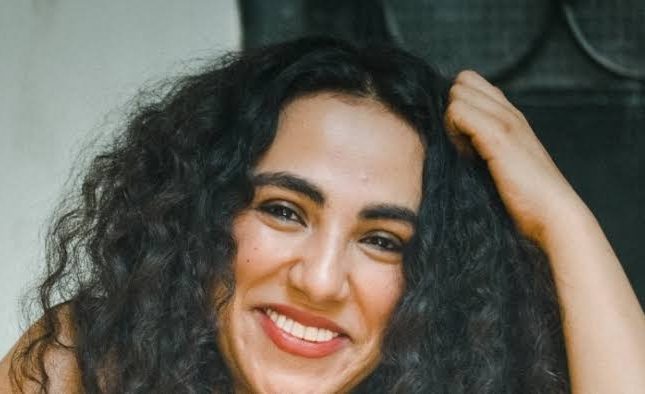 الحكم على طبيب بيطري مصري تحرش بفنانة شهيرة وصورها في الشارع!