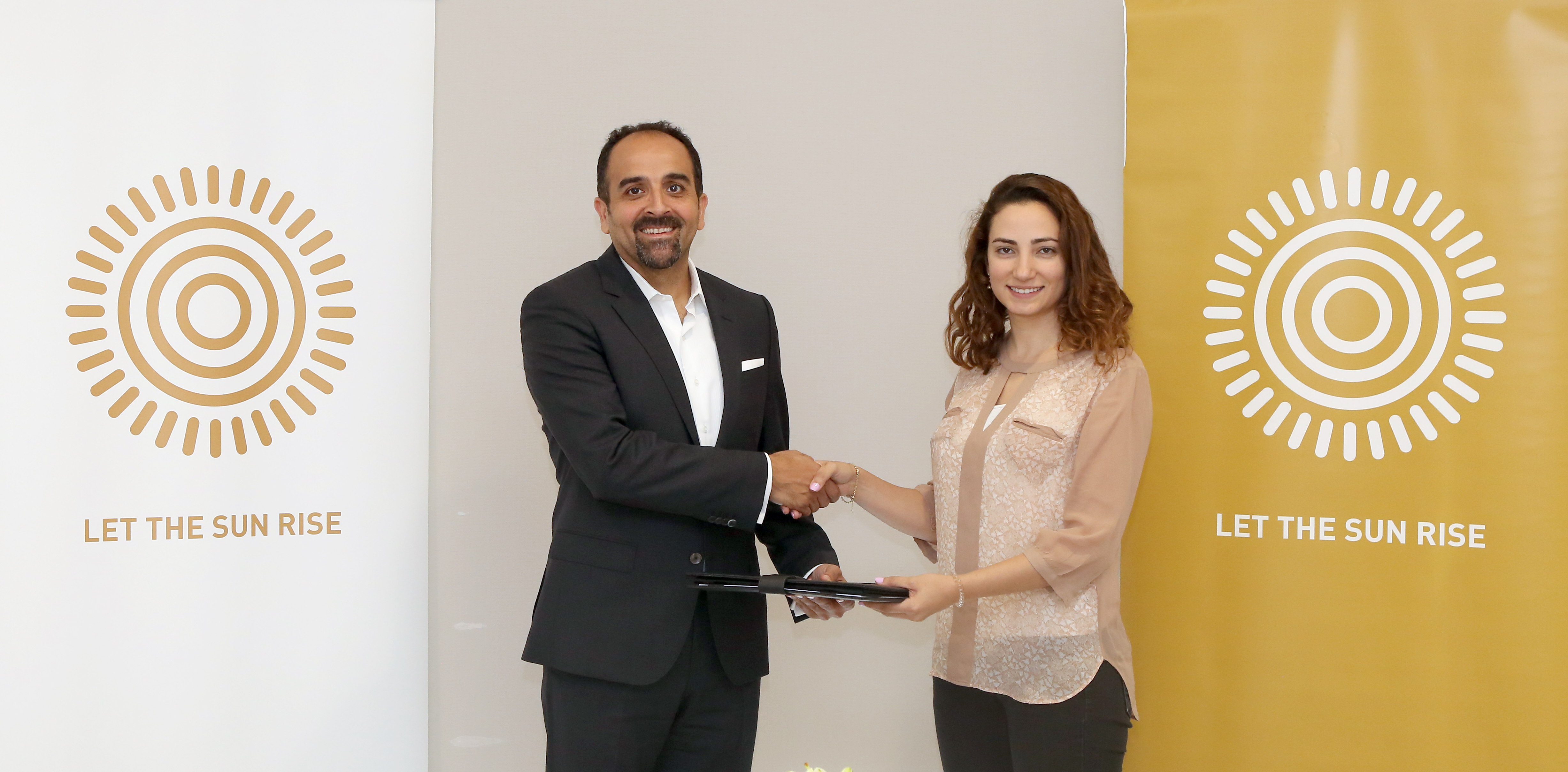INVESTBANK الراعي لمعرض الزراعة الحضرية في أسبوع عمان للتصميم 2019