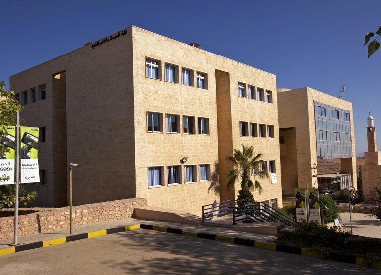 بحث للطالب سجيع حويطات من جامعة عمان الأهلية في مجلة European Scientific Journal
