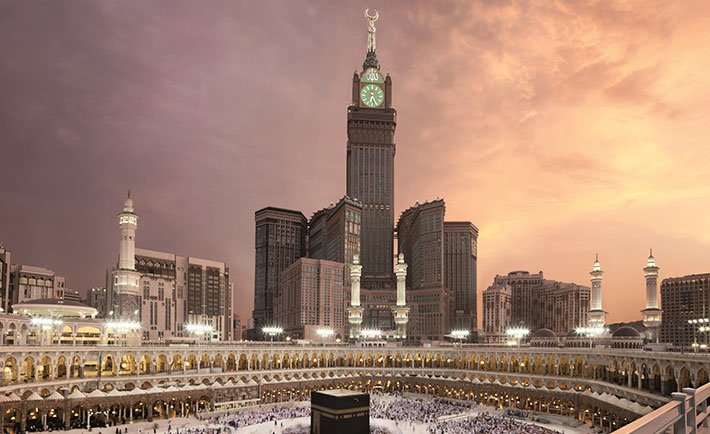 بالفيديو  ..  تعرف على ساعة برج مكة وحقائق علمية لم تعرفها من قبل 