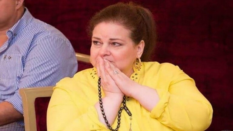 وسائل الإعلام تنقل رد فعل الفنانة دلال عبد العزيز بعد "معرفتها" بوفاة زوجها سمير غانم