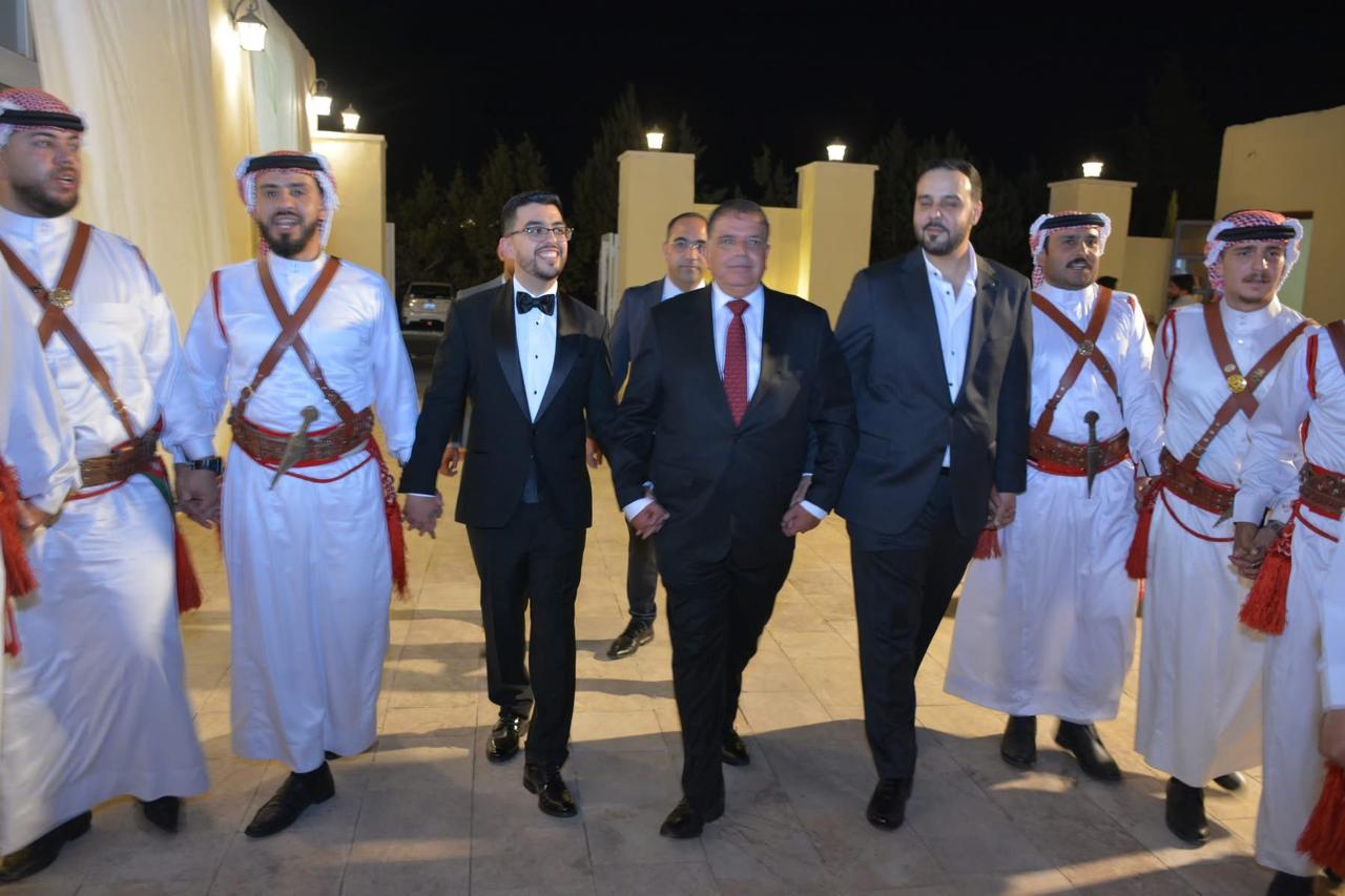 بالفيديو والصور ..  غازي السكران بني خالد يشكر المهنئين بزفاف نجله المهندس "راكان"