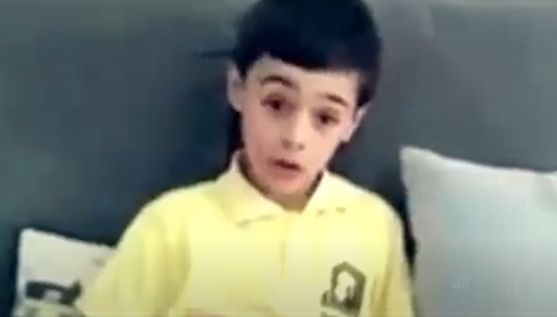 بالفيديو ..  طفل أردني يرد على تصريحات وزير الأوقاف حول تعليم الأطفال القرآن الكريم
