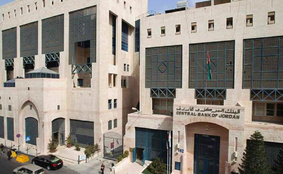 هل تأجيل الأقساط يشمل القروض السكنية  ..  محافظ البنك المركزي يُجيب؟