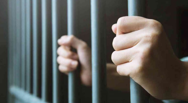 القبض على مسؤول سابق في "المصرف العراقي للتجارة" بالأردن
