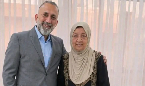 منسف العزاء يتحول إلى منح جامعية  ..  مبادرة لافتة في عزاء والدة بشار حوامدة